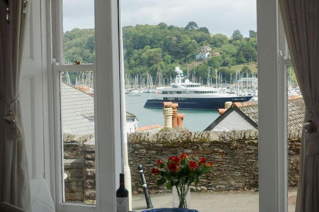 2 Dartview - Close to the Water, River Views, Ground Floor Access room 2